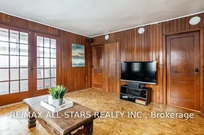 47 Rosehill Drive, Whitchurch-Stouffville, ON L4A 2Y3