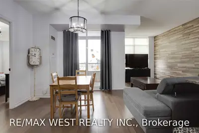 9235 Jane Street 509, Vaughan, ON L6A 0J8
