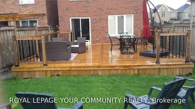 54 Long Street, Bradford West Gwillimbury, ON L3Z 2A4