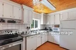 195 Garden Avenue, Georgina, ON L4P 2L3