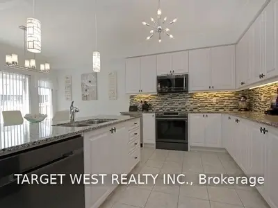 144 Hutchinson Drive, New Tecumseth, ON L9R 1A1