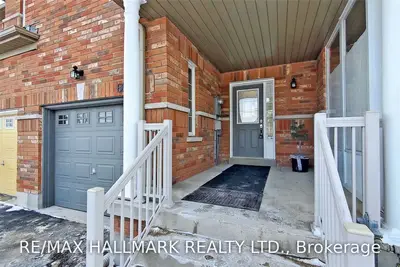 68 Hawkes Drive, Richmond Hill, ON L4S 0C3