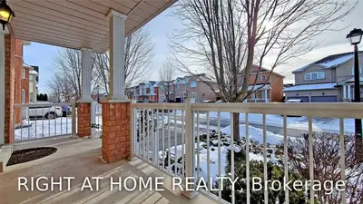 187 Trailhead Avenue, Newmarket, ON L3X 2Z9