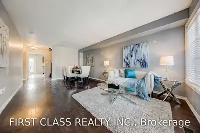 34 Northway Avenue, Whitchurch-Stouffville, ON L4A 0T5