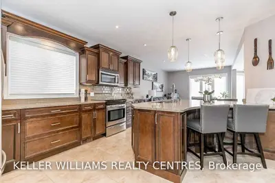 344 Mcbride Crescent, Newmarket, ON L3X 2W2