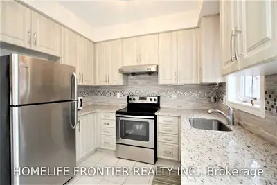 64 Mack Clement Lane, Richmond Hill, On L4s 0g2