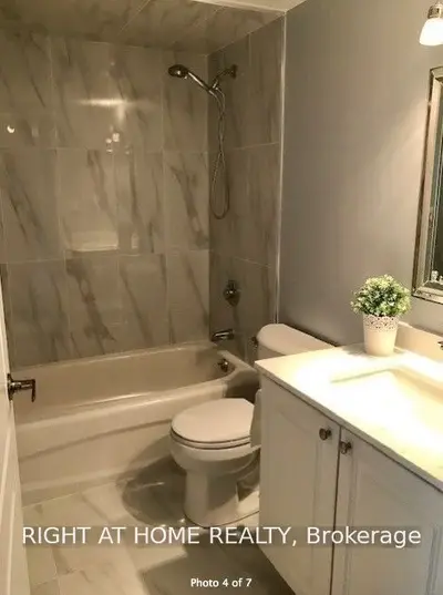 745 New Westminster Drive N 606, Vaughan, ON L4J 8J9