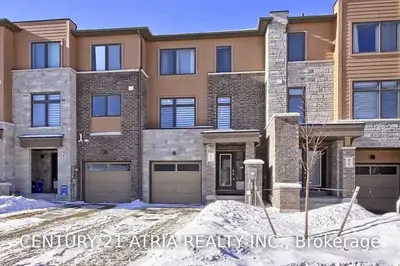 82 Allure Street, Newmarket, ON L3X 0L2