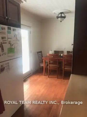 65 May Avenue, East Gwillimbury, ON L0G 1V0