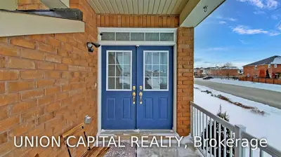 1 Matthewson Avenue, Bradford West Gwillimbury, ON L3Z 0N8