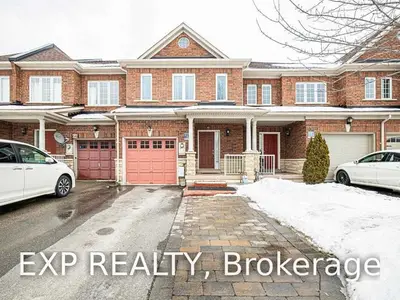 64 Revelstoke Crescent, Richmond Hill, ON L4B 4T2