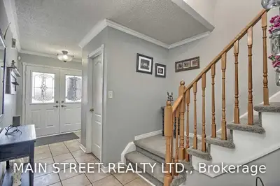 41 Hirst Avenue, Georgina, ON L4P 4E6