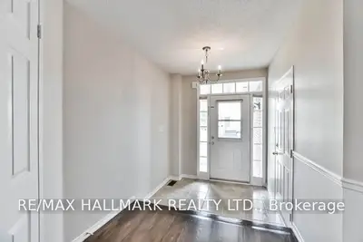 579 Mcbean Avenue, Newmarket, ON L3X 2N5