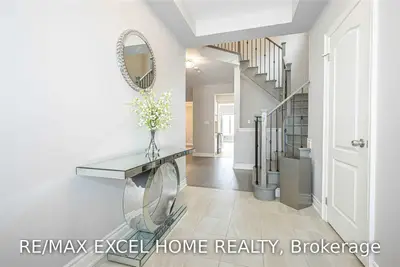 933 Langford Boulevard, Bradford West Gwillimbury, ON L3Z 4J2