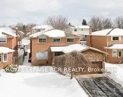 329 Dorchester Street, Newmarket, ON L3Y 6L9
