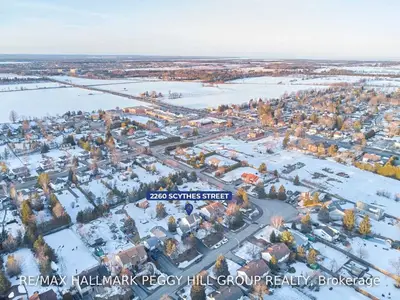 2260 SCYTHES Street, Innisfil, ON L9S 1G8