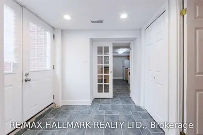 18 Poplar Drive #bsmnt, Richmond Hill, ON L4E 2X6