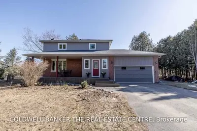 9 Tioga Boulevard, Adjala-Tosorontio, ON L0M 1J0