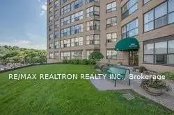 250 Davis Drive 611, Newmarket, ON L3Y 7T7