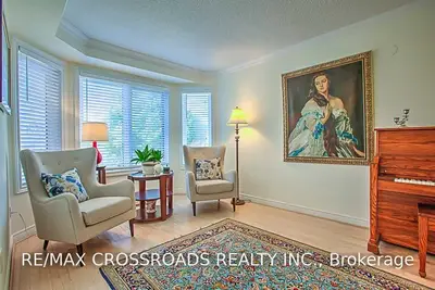 93 Kersey Crescent, Richmond Hill, ON L4C 5X4