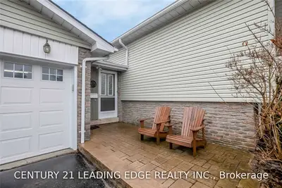 96 Stuart Street, Whitchurch-Stouffville, ON L4A 4S2