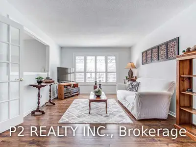 11 Imperial Crescent, Bradford West Gwillimbury, ON L3Z 2P2
