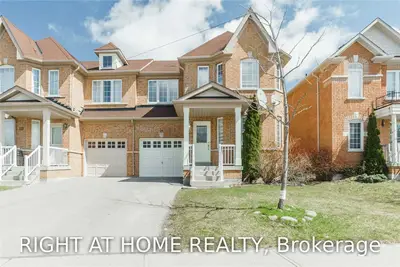 109 Beare Trail, Newmarket, ON L3X 3B6