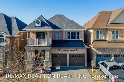 12 Homerton Avenue, Richmond Hill, ON L4E 0V9