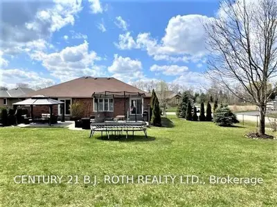 37 LYNCH Lane, Adjala-Tosorontio, ON L0M 1J0