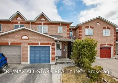 63 Lancaster Court, Georgina, ON L4P 3Z9