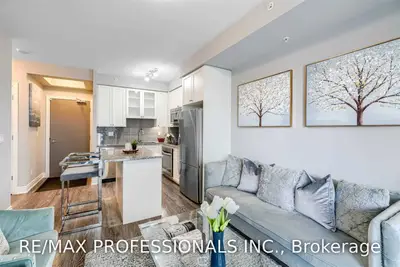 9088 Yonge Street 803, Richmond Hill, On L4c 0y6