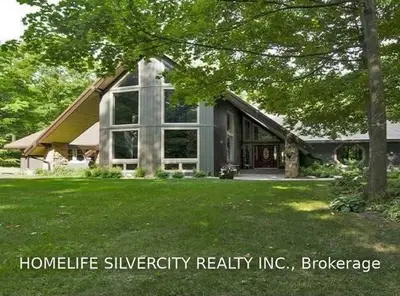 33 Maple Bush Trail, Whitchurch-Stouffville, ON L4A 3G8