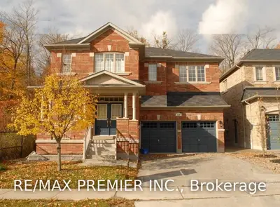218 Via Campanile Road Lower, Vaughan, ON L4H 3J8