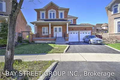 10 Amethyst Drive, Richmond Hill, ON L4S 2J9