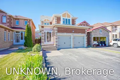 51 Summerlea Street, Markham, ON L3S 4H7
