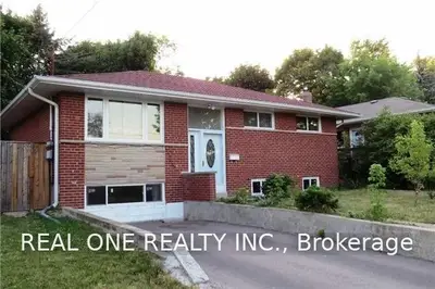 228 Jacey Anne Drive, Richmond Hill, ON L4C 4N5