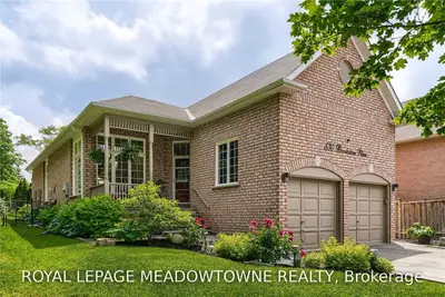 530 Brookstone Place, Newmarket, ON L3X 2H3