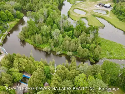 382 Pefferlaw Road, Georgina, On L0e 1n0