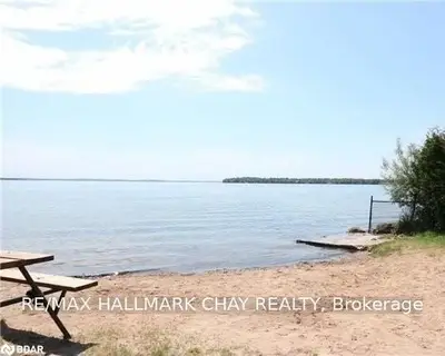 996 ROBINSON Street, Innisfil, ON L0L 1C0