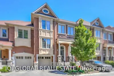 304 Humeniuk Court, Newmarket, ON L3Y 0A7