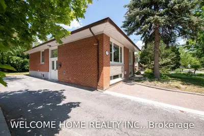 307 Skopit Road, Richmond Hill, ON L4C 2Y9