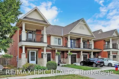 9 Langen Gate, Whitchurch-Stouffville, ON L4A 0Y4