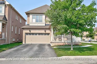 27 Acer Crescent, Whitchurch-Stouffville, ON L4A 0V5