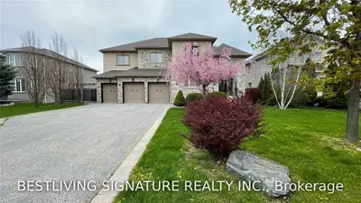 90 Grey Alder Avenue, Richmond Hill, ON L4R 3R2