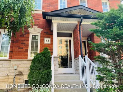 58 Baffin Court, Richmond Hill, ON L4B 4J7
