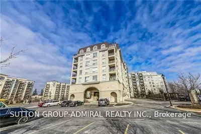 1 Maison Parc Court 621, Vaughan, ON L4J 9K1
