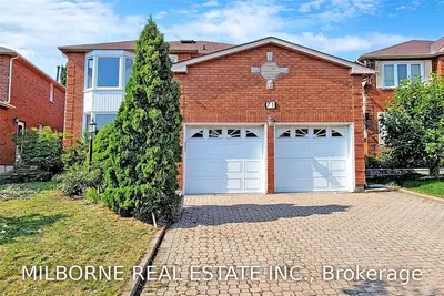 71 Valleymede Drive, Richmond Hill, ON L4B 1T8