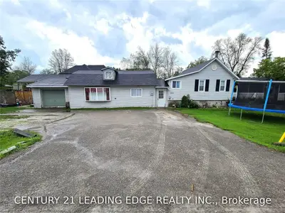 1501 Metro Road N, Georgina, ON L0E 1S0