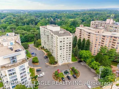 270 Davis Drive 309, Newmarket, ON L3Y 8K2
