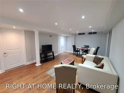 14 Lanebrooke Crescent Bsmt, Richmond Hill, ON L4S 1W6